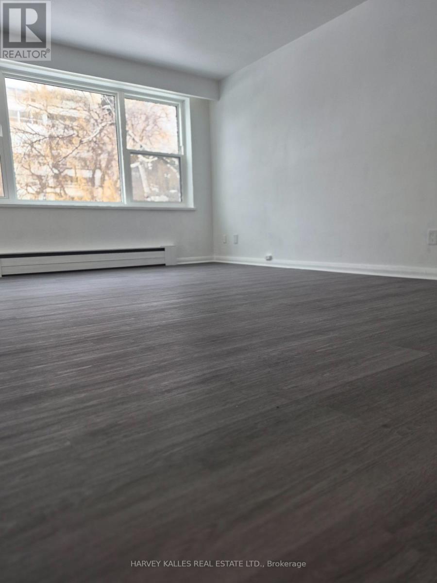 102 - 125 Shelborne Avenue, Toronto, Ontario  M6B 2M8 - Photo 4 - C12750290