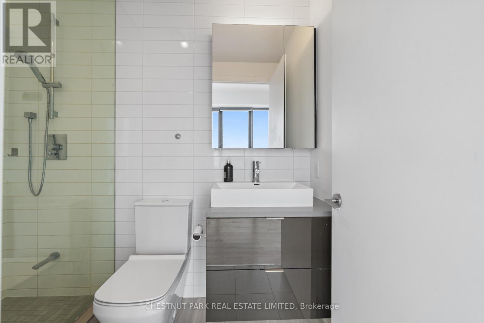 1909 - 170 Bayview Avenue, Toronto, Ontario  M5A 0M4 - Photo 18 - C12750332