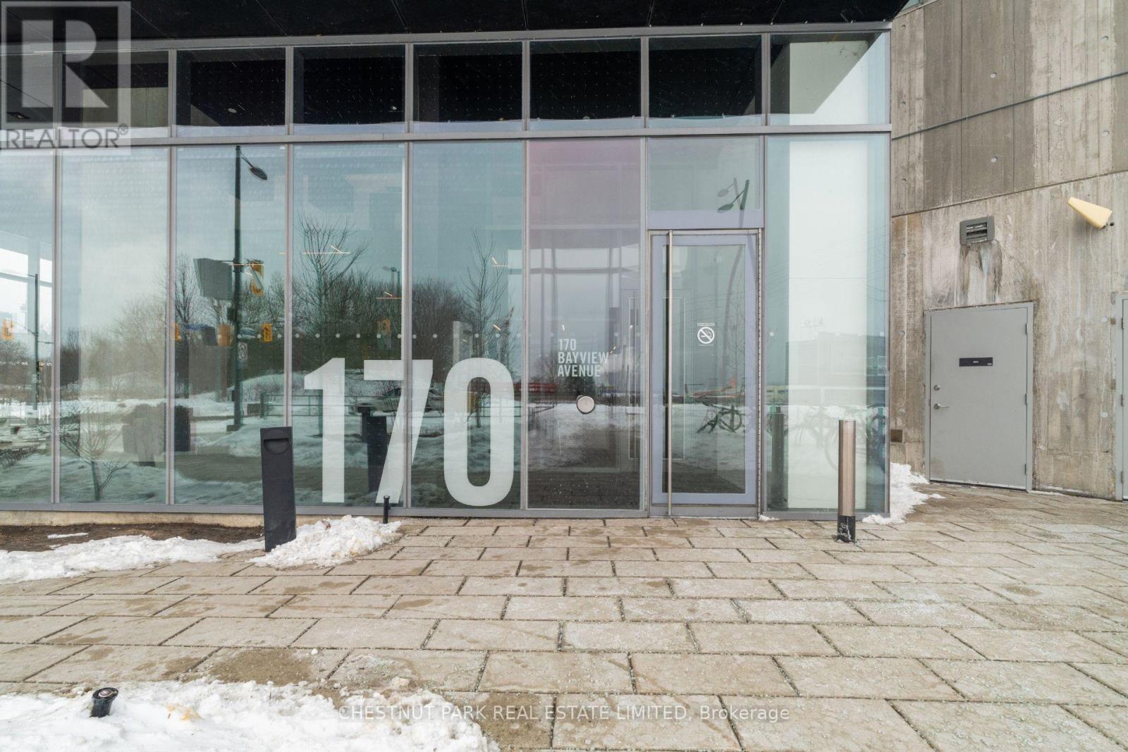 1909 - 170 Bayview Avenue, Toronto, Ontario  M5A 0M4 - Photo 2 - C12750332