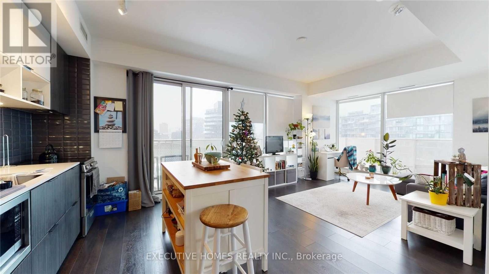 901 - 60 Tannery Road, Toronto, Ontario  M5A 0S8 - Photo 16 - C12750350