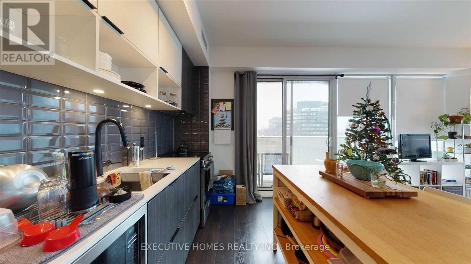 901 - 60 Tannery Road, Toronto, Ontario  M5A 0S8 - Photo 23 - C12750350