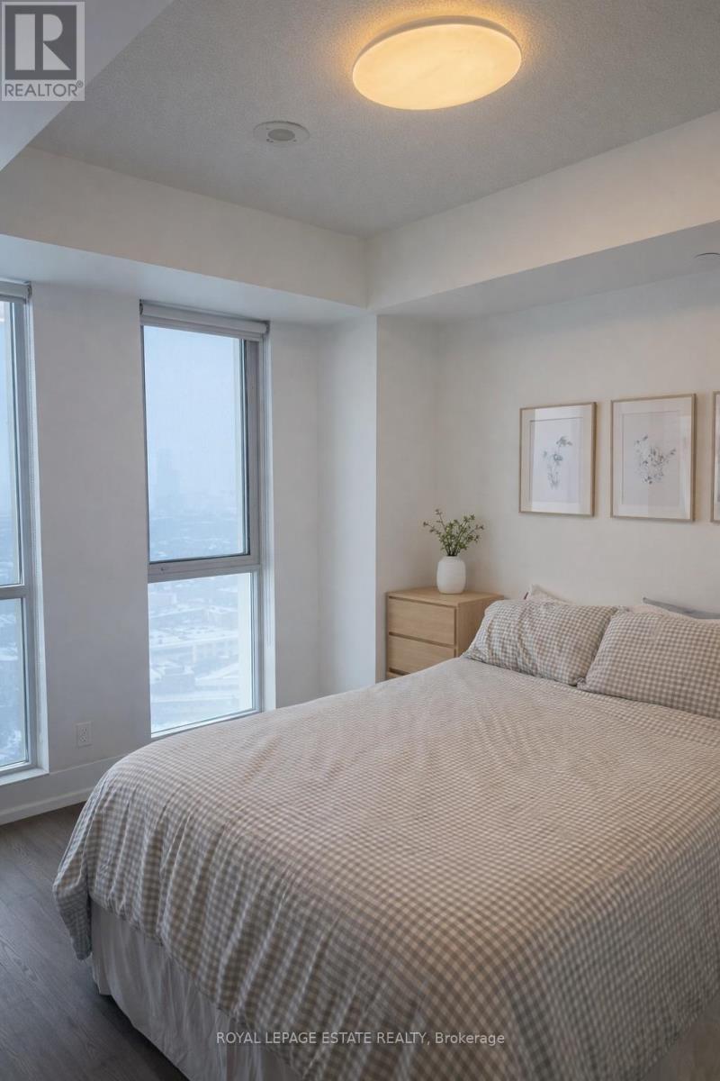 2404 - 55 Regent Park Boulevard S, Toronto, Ontario  M5A 0C2 - Photo 9 - C12750366