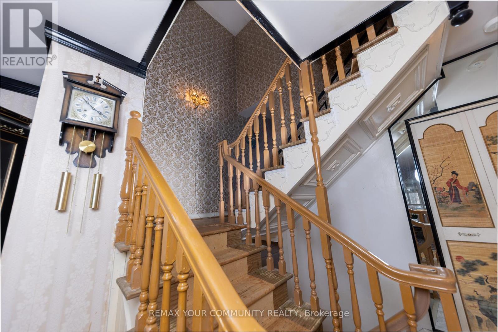 11 Greenwin Village Road, Toronto, Ontario  M2N 2R9 - Photo 16 - C12750408