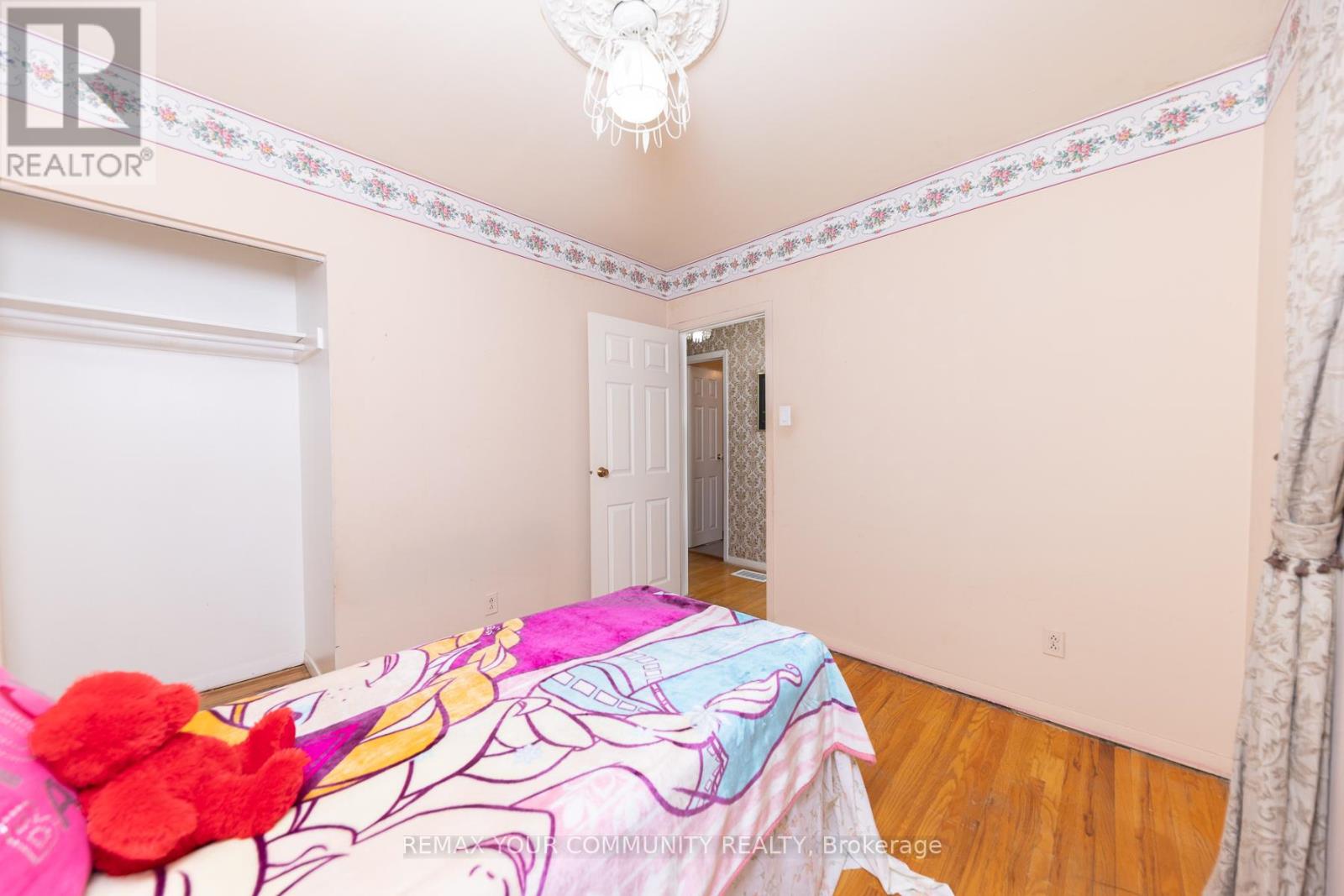 11 Greenwin Village Road, Toronto, Ontario  M2N 2R9 - Photo 23 - C12750408