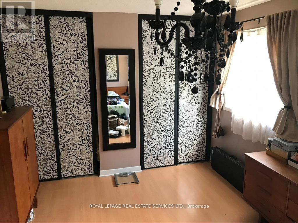 47 Snapdragon Drive, Toronto, Ontario  M2J 4X5 - Photo 14 - C12750410