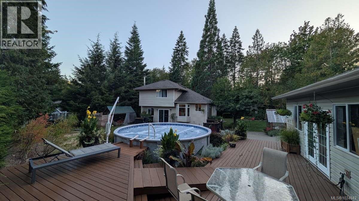 100 Elk Rd, Lake Cowichan, British Columbia  V0R 2G0 - Photo 2 - 1024942