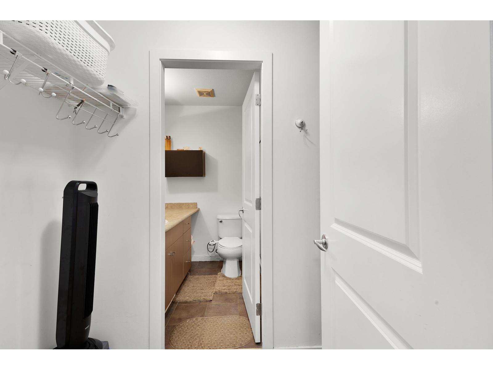 166 18701 66 Avenue, Surrey, British Columbia  V3S 4P3 - Photo 15 - R3084667