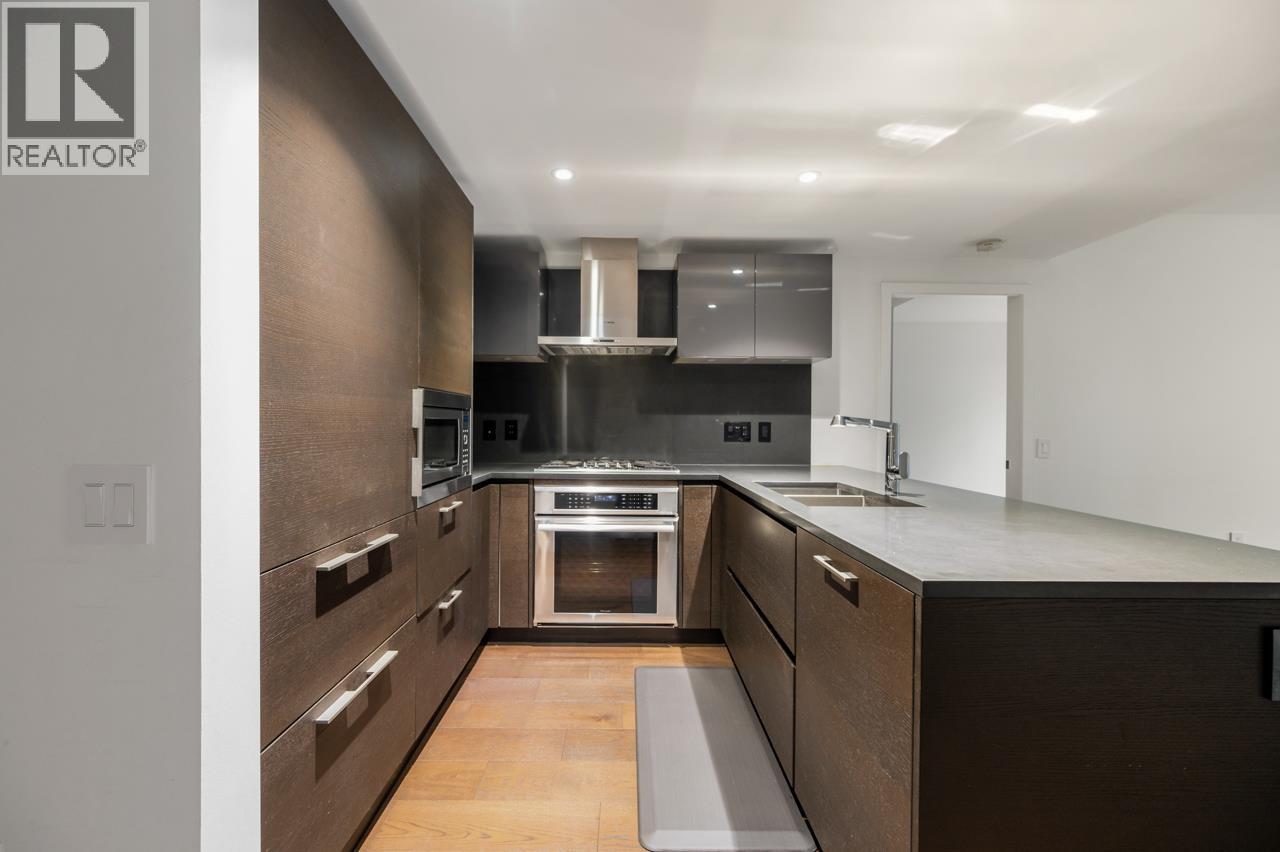 203 1561 W 57th Avenue, Vancouver, British Columbia  V6P 0H5 - Photo 13 - R3085359