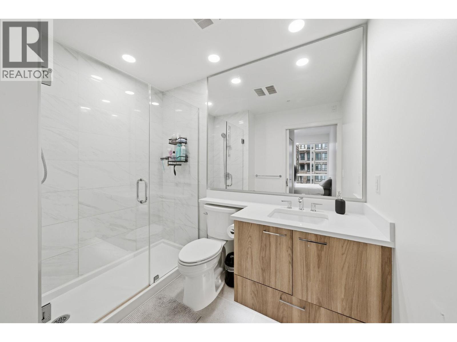 418 7588 16th Street, Burnaby, British Columbia  V3N 0H8 - Photo 13 - R3085447