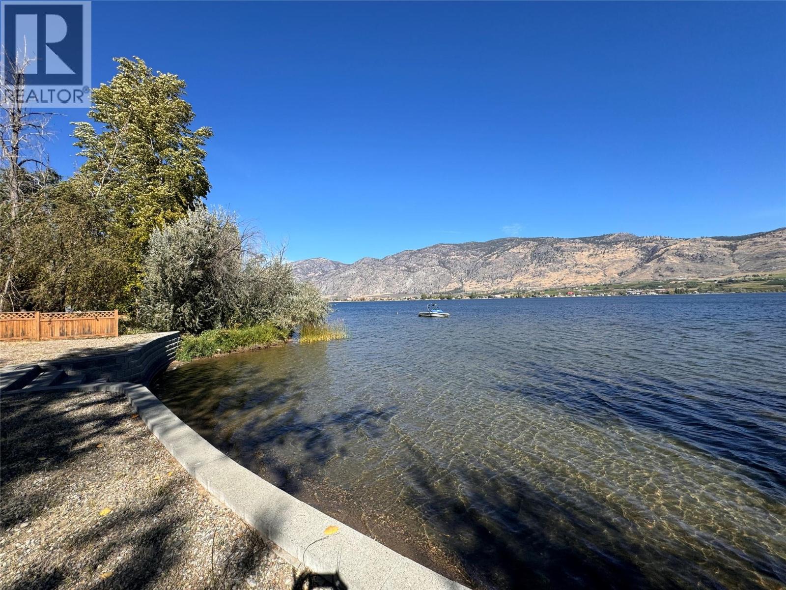 4025 Oleander Drive Osoyoos Photo 8