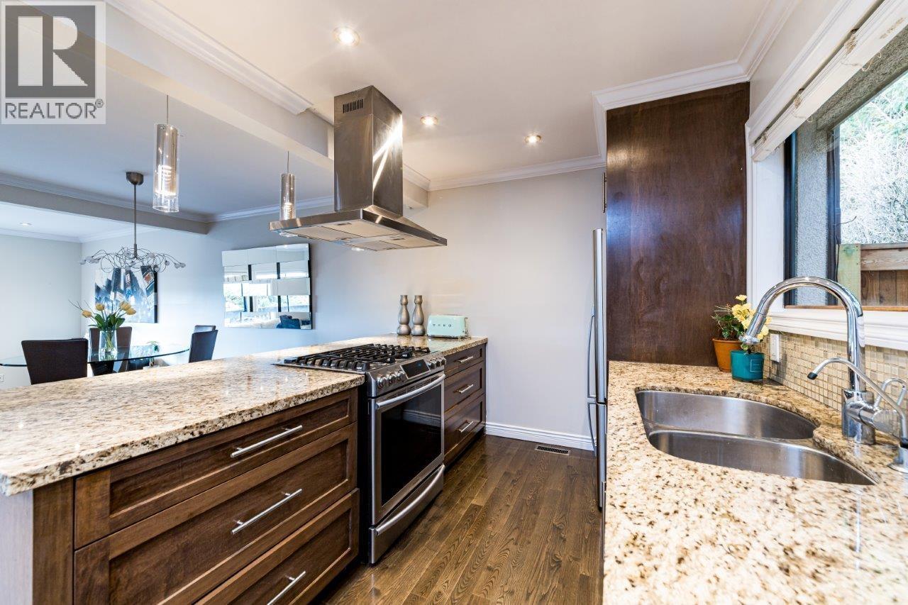 1163 Lillooet Road, North Vancouver, British Columbia  V7J 3H7 - Photo 7 - R3085477