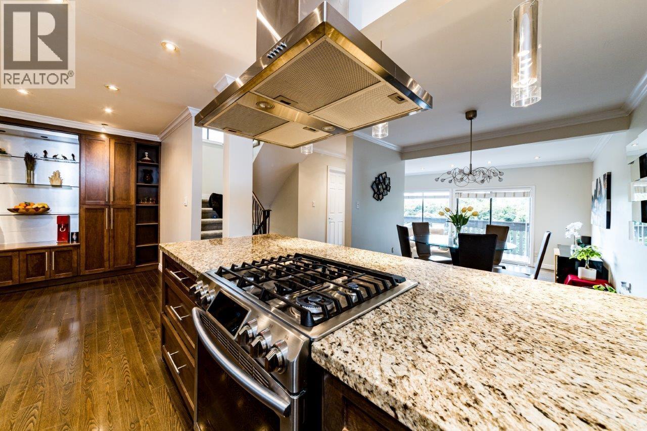 1163 Lillooet Road, North Vancouver, British Columbia  V7J 3H7 - Photo 8 - R3085477