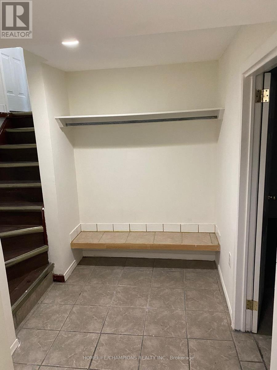 80 Keyworth Trail, Toronto (Agincourt South-Malvern West), Ontario  M1S 2V1 - Photo 11 - E12750348