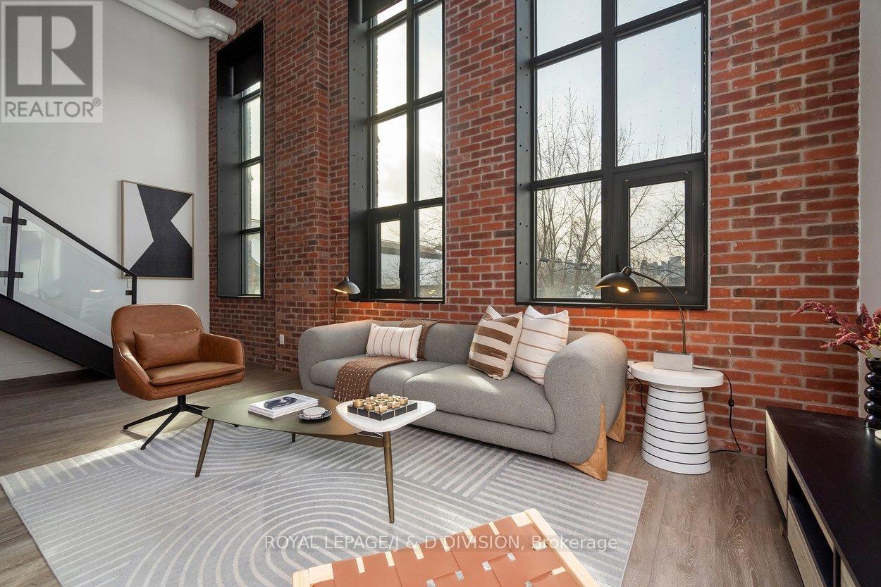 409 - 150 LOGAN AVENUE, Toronto, Ontario