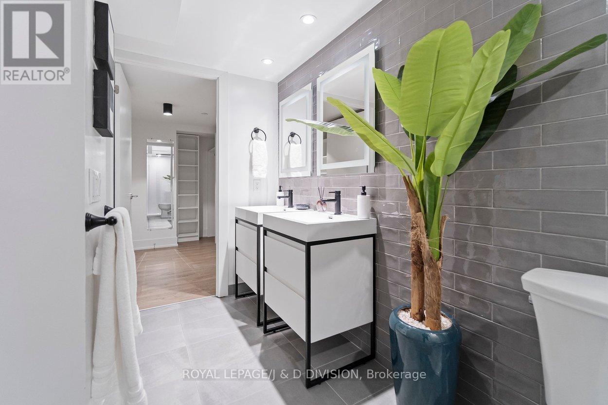 409 - 150 Logan Avenue, Toronto, Ontario  M4M 0E4 - Photo 36 - E12750374