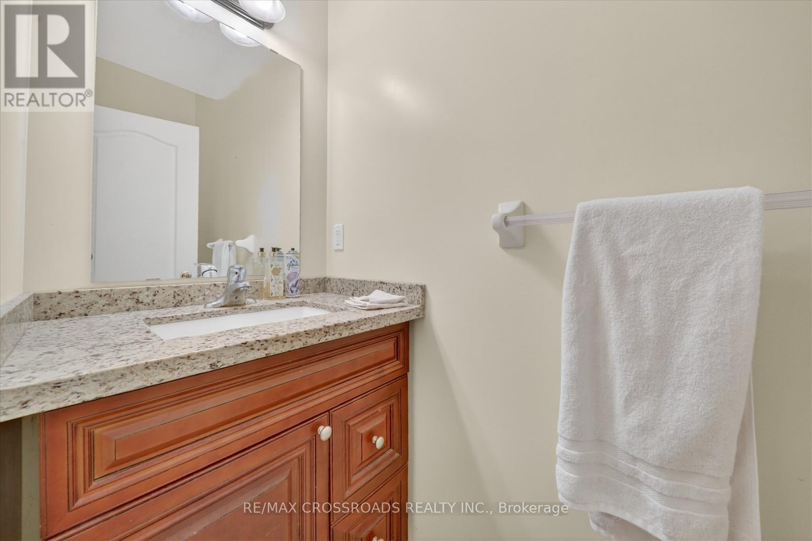 2 Mccarrick Street, Ajax, Ontario  L1T 0J2 - Photo 16 - E12750394