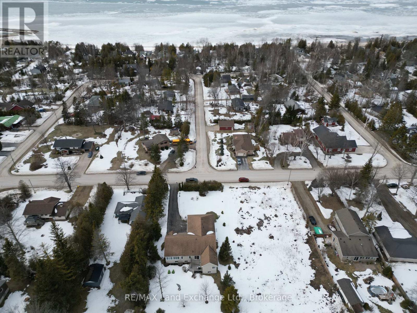 282 Huron Road, Huron-Kinloss, Ontario  N2Z 2X3 - Photo 17 - X12018871