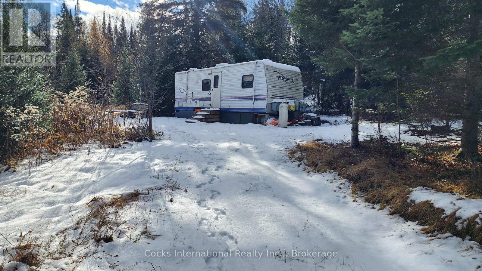 44 Expressway Road, Perry, Ontario  P0A 1J0 - Photo 25 - X12548048