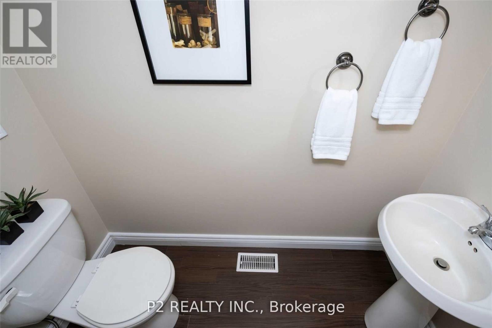 37 Oakridge Court, East Gwillimbury, Ontario  L9N 1M5 - Photo 12 - N12750310