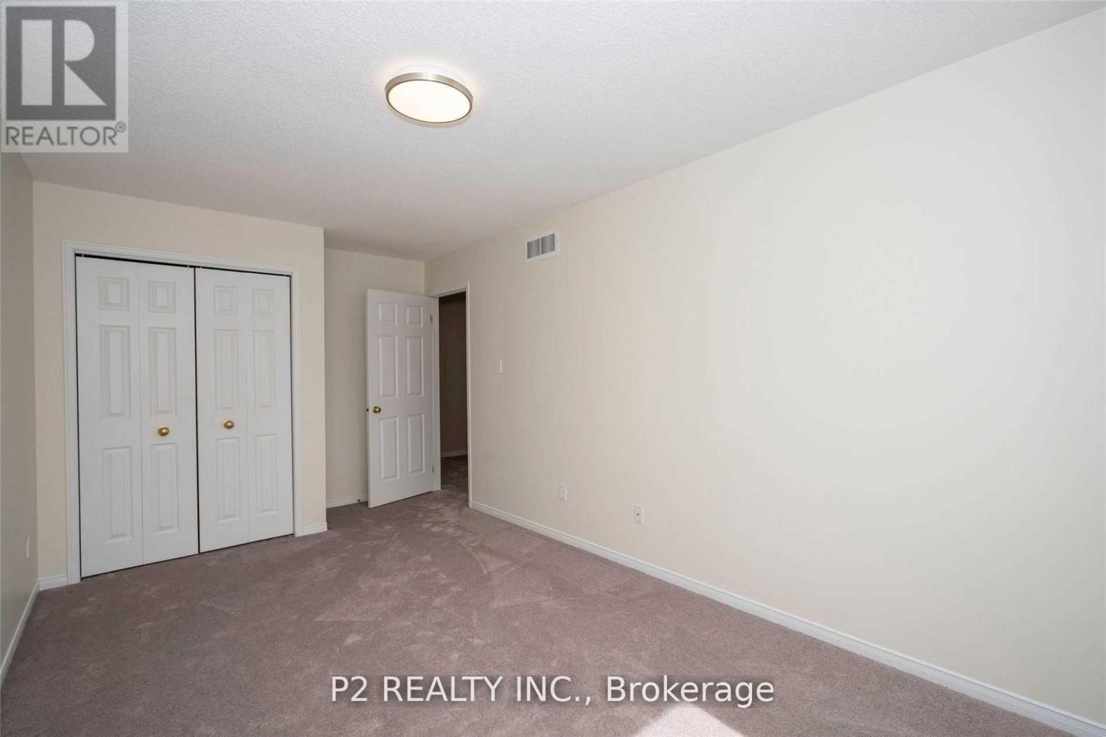 37 Oakridge Court, East Gwillimbury, Ontario  L9N 1M5 - Photo 20 - N12750310