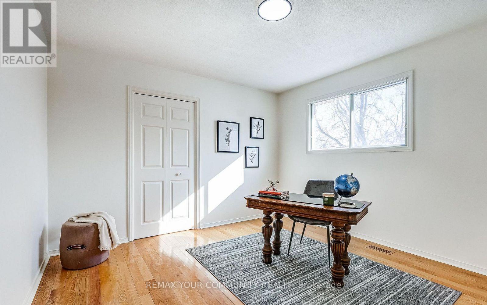 37 Mackay Drive, Richmond Hill, Ontario  L4C 6N9 - Photo 20 - N12750320