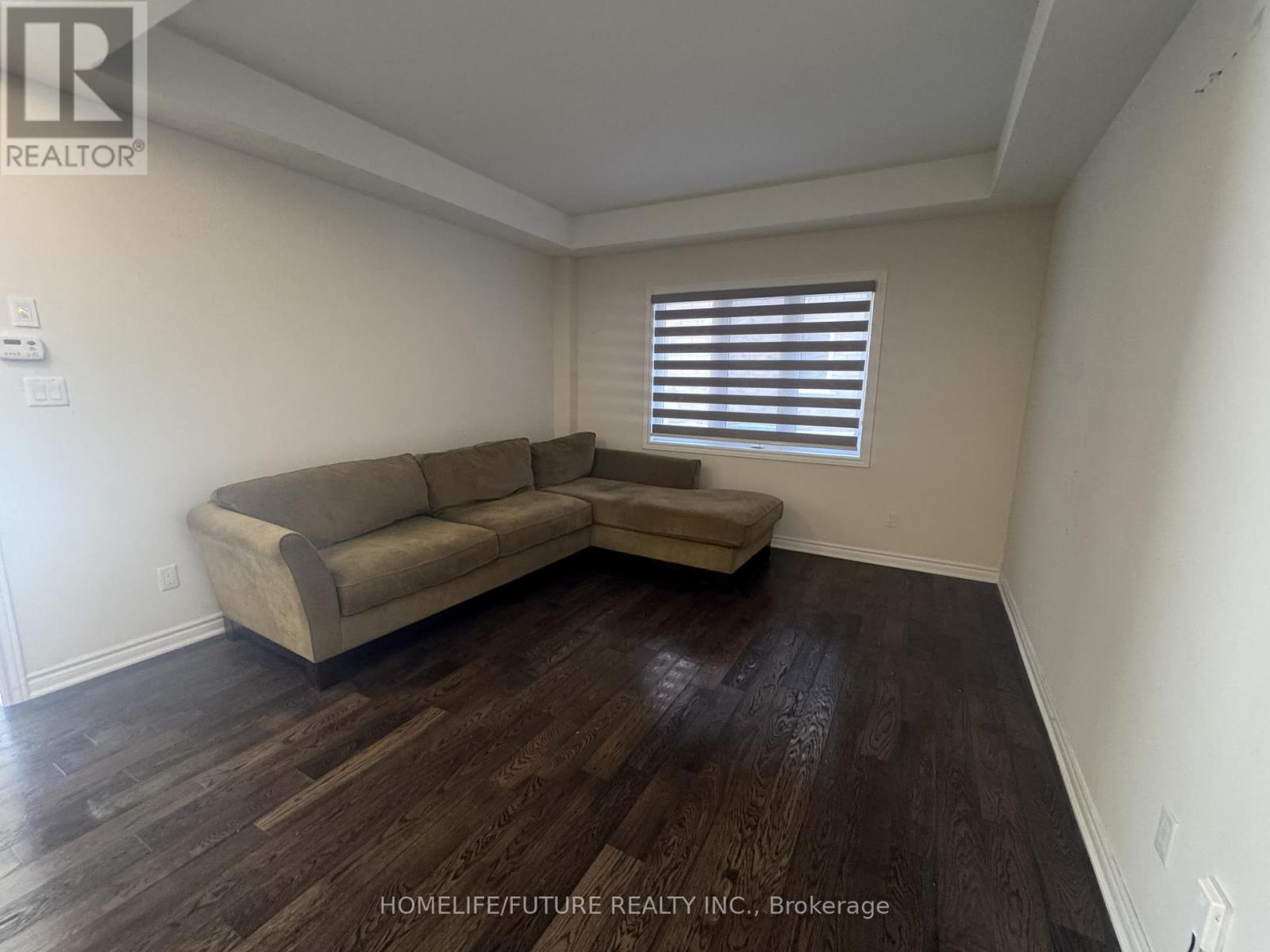 43 Jardine Street, Brock (Beaverton), Ontario  L0K 1A0 - Photo 4 - N12750334