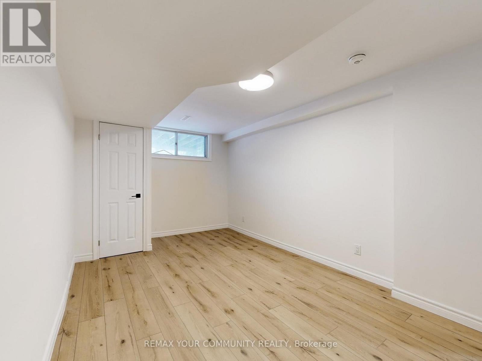 Lower - 264 Currey Crescent E, Newmarket, Ontario  L3Y 5M9 - Photo 27 - N12750372