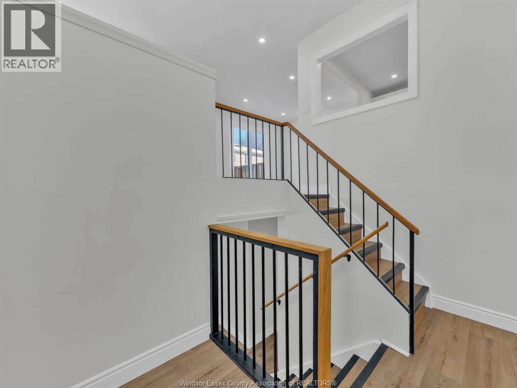 8428 Darlington, Windsor, Ontario  N8S 4M2 - Photo 3 - 26002414