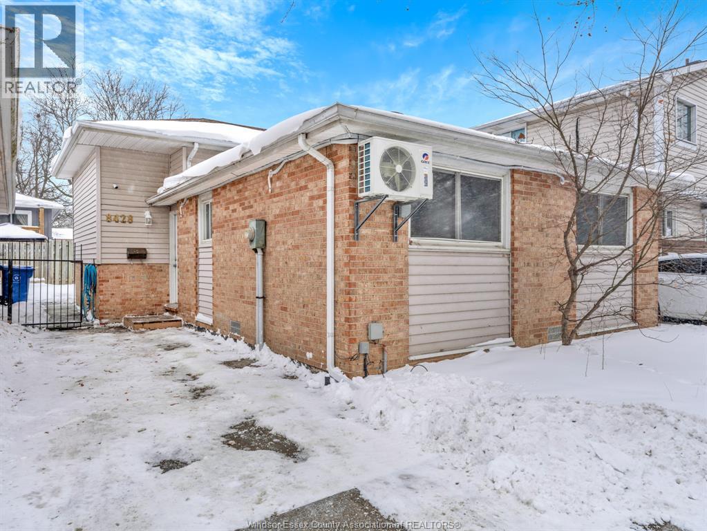 8428 Darlington, Windsor, Ontario  N8S 4M2 - Photo 32 - 26002414