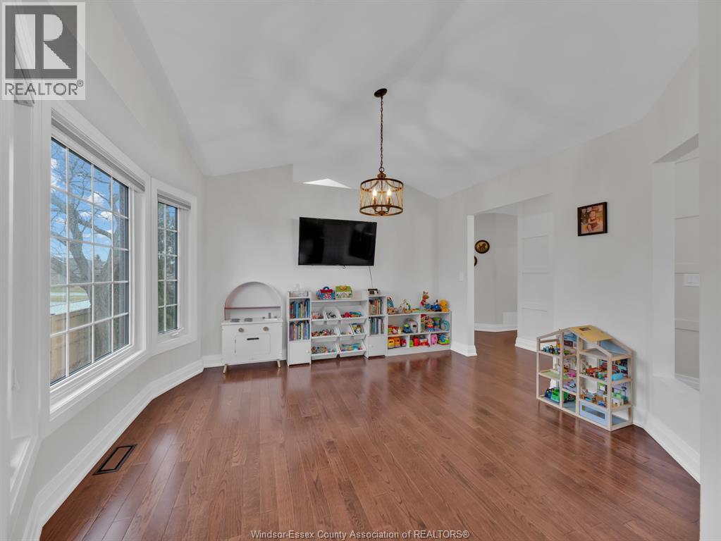 13090 Parkland Crescent, Tecumseh, Ontario  N8N 4V6 - Photo 10 - 26002399