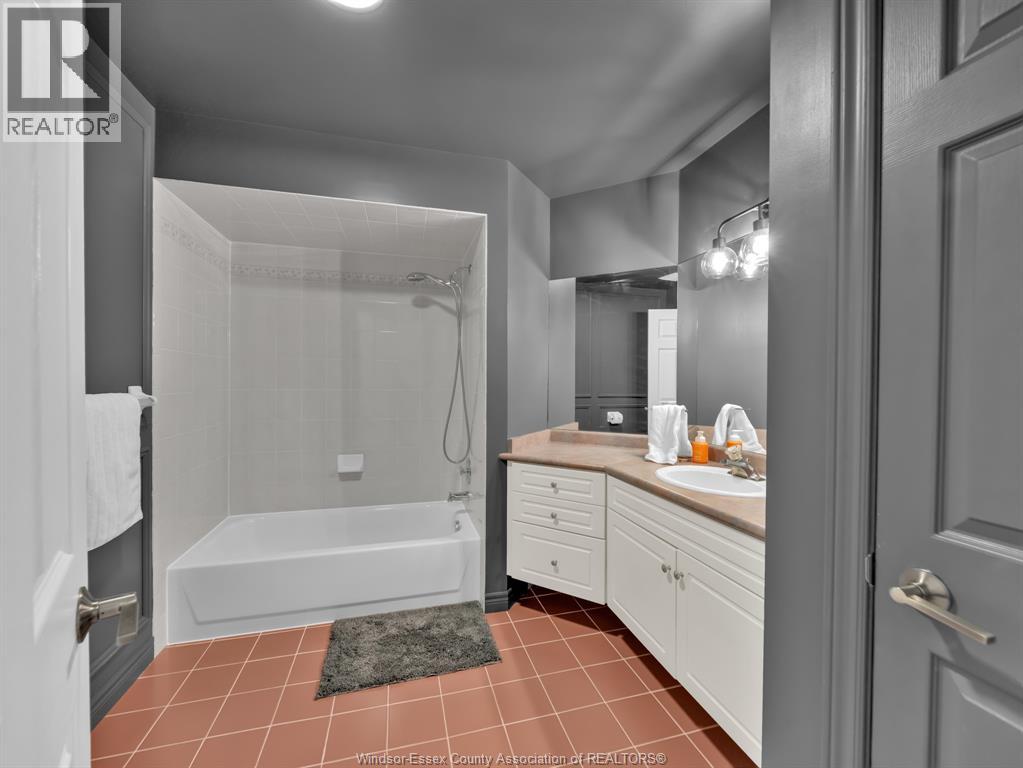 13090 Parkland Crescent, Tecumseh, Ontario  N8N 4V6 - Photo 19 - 26002399