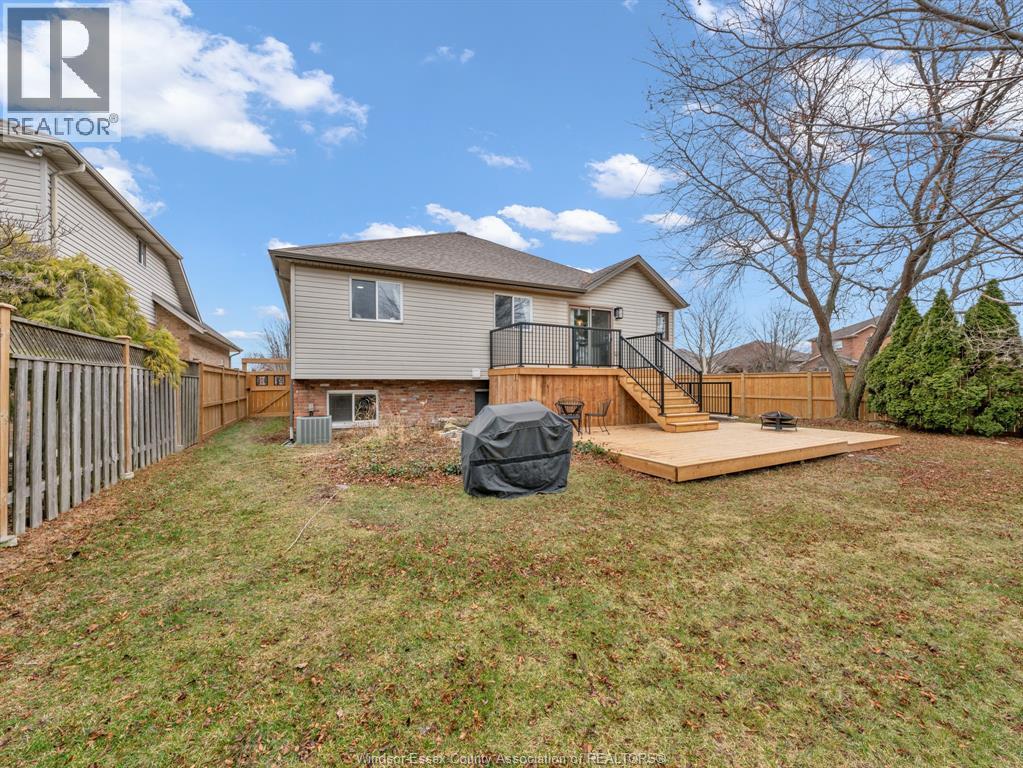 13090 Parkland Crescent, Tecumseh, Ontario  N8N 4V6 - Photo 42 - 26002399