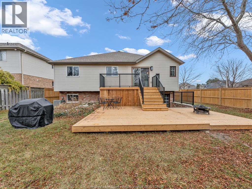 13090 Parkland Crescent, Tecumseh, Ontario  N8N 4V6 - Photo 43 - 26002399