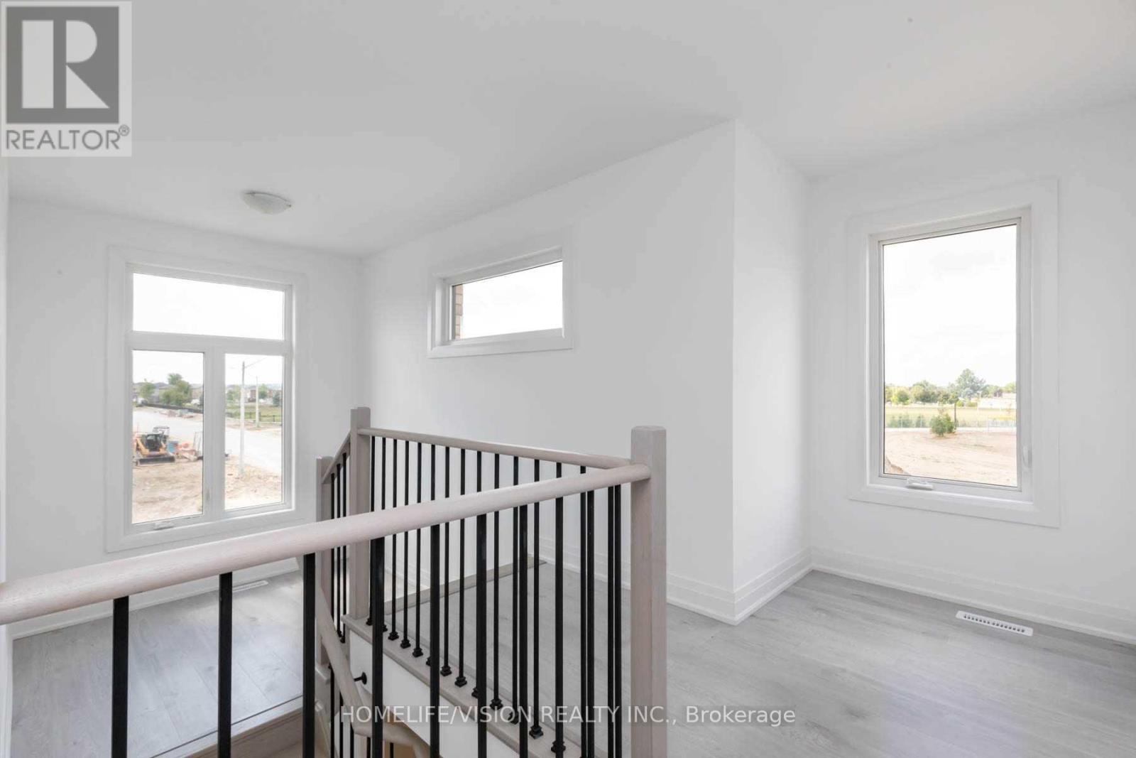 22 Haven Lane, Barrie (Painswick South), Ontario  L9J 0M4 - Photo 18 - S12750322