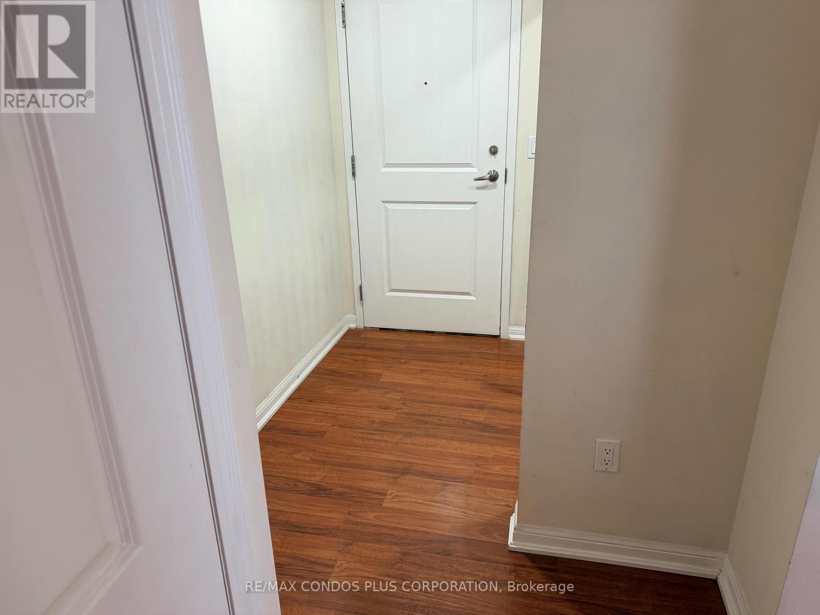 1912 - 628 Fleet Street, Toronto, Ontario  M5V 1A9 - Photo 3 - C12749690