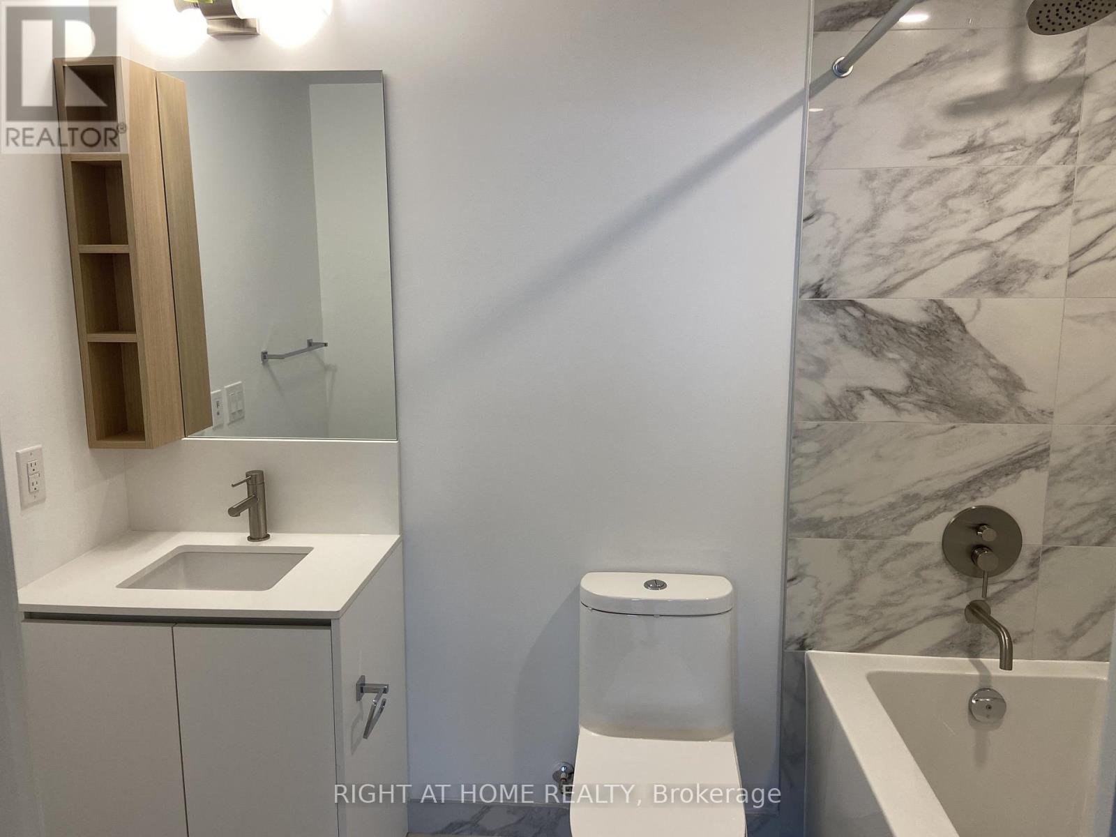 Lph 02 - 1100 Sheppard Avenue W, Toronto, Ontario  M3J 0H1 - Photo 4 - W12734414