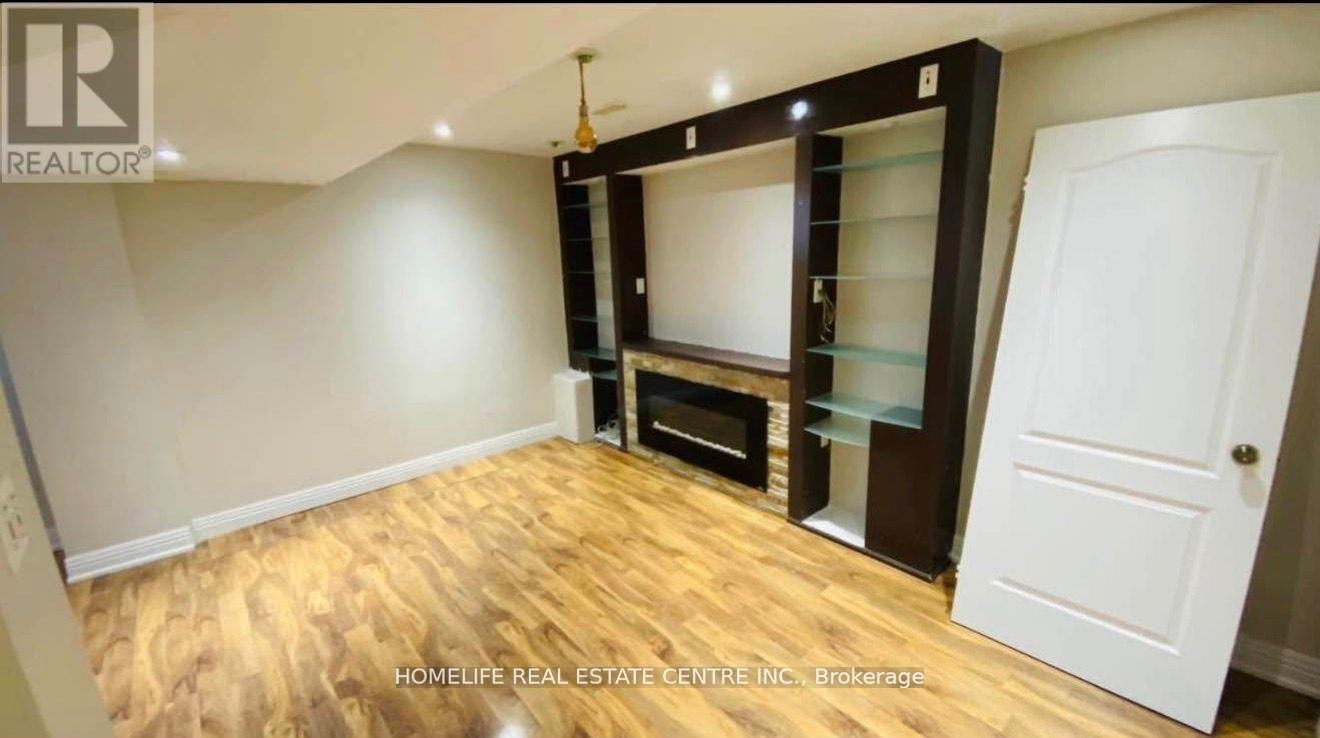 108 Fairhill Avenue, Brampton, Ontario  L7A 2H5 - Photo 38 - W12744058