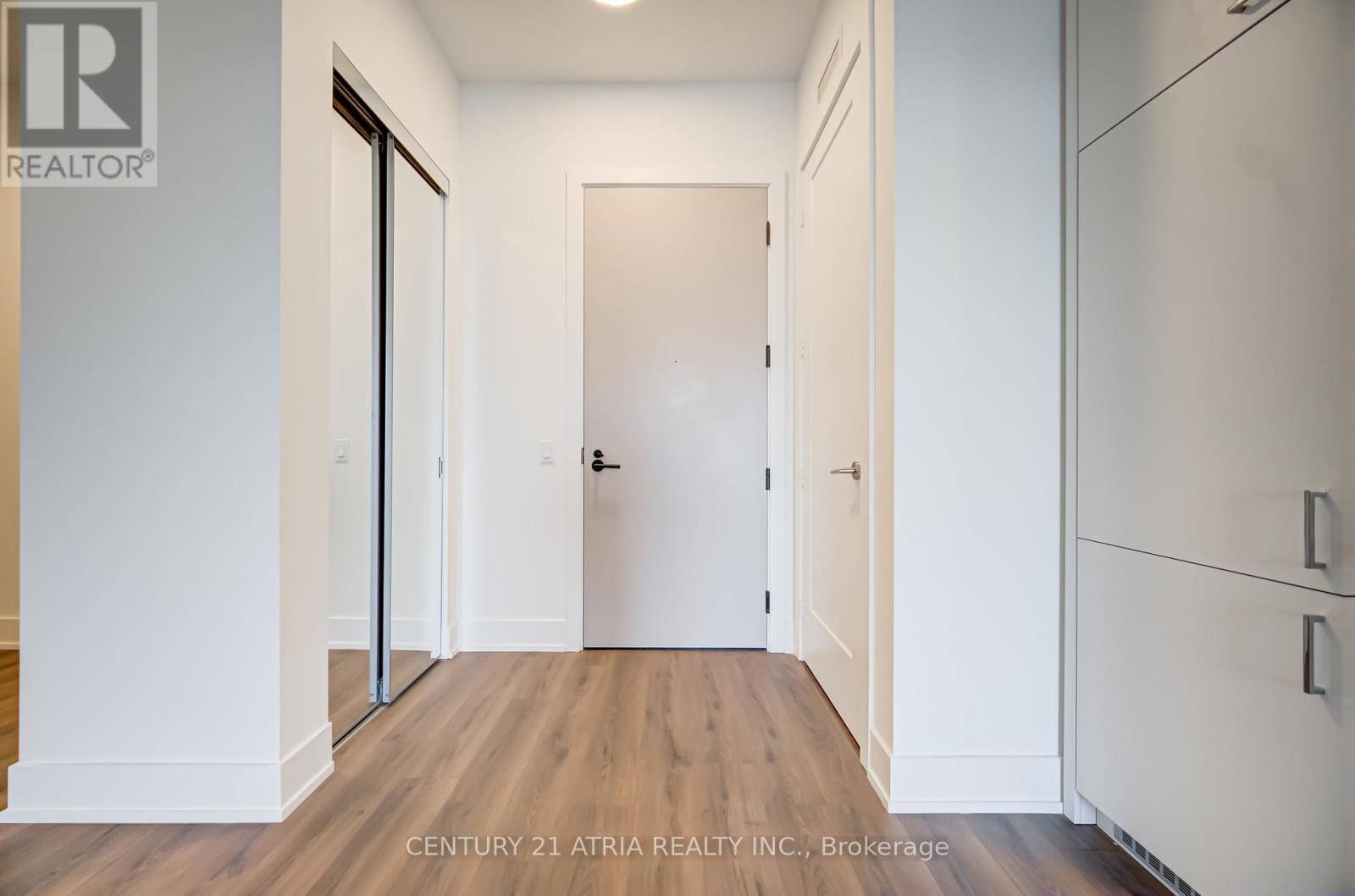 209 - 858 Dupont Street, Toronto, Ontario  M6G 0C1 - Photo 5 - W12749996