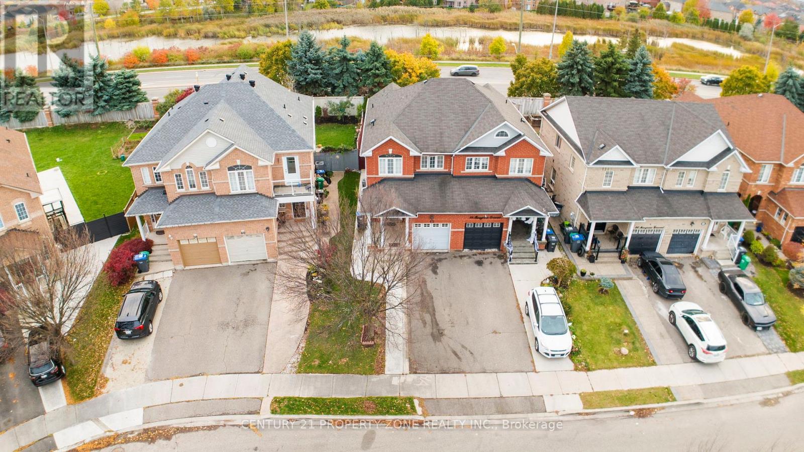 42 Mossgrove Crescent, Brampton, Ontario  L7A 3E6 - Photo 39 - W12750312