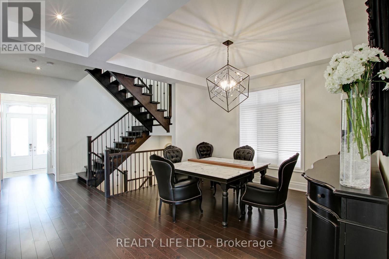 3140 Daniel Way, Oakville, Ontario  L6H 0V1 - Photo 6 - W12750316