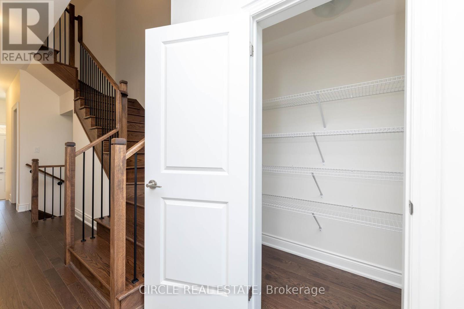 80 Bermondsey Way, Brampton (Bram West), Ontario  L6Y 0G2 - Photo 9 - W12750378