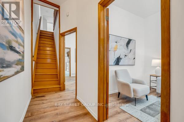 18 Wiltshire Avenue, Toronto, Ontario  M6N 2V9 - Photo 5 - W12750380