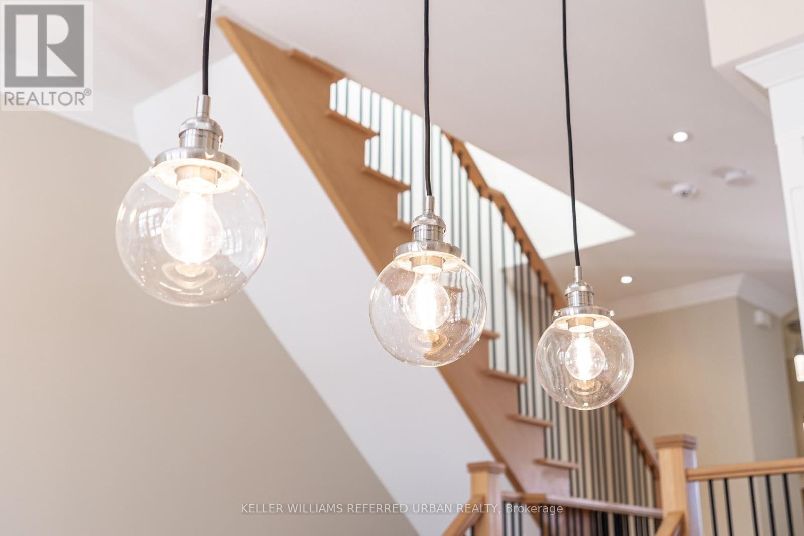 31b Royal York Road, Toronto, Ontario  M8V 2T3 - Photo 14 - W12750390