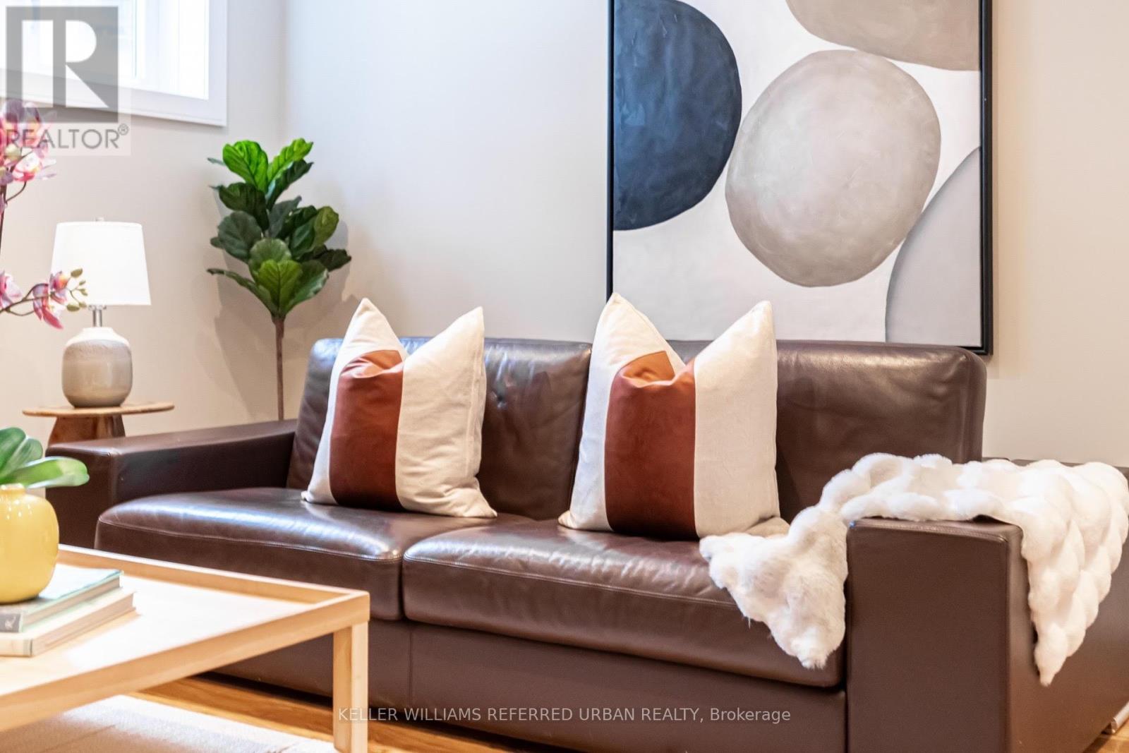 31b Royal York Road, Toronto, Ontario  M8V 2T3 - Photo 44 - W12750390