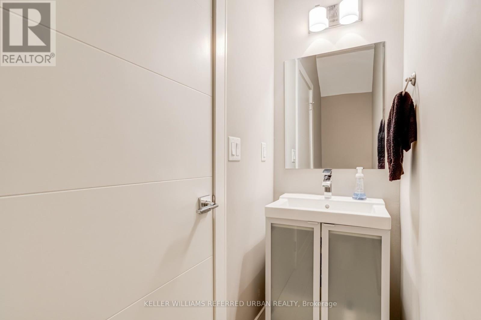 31b Royal York Road, Toronto, Ontario  M8V 2T3 - Photo 45 - W12750390