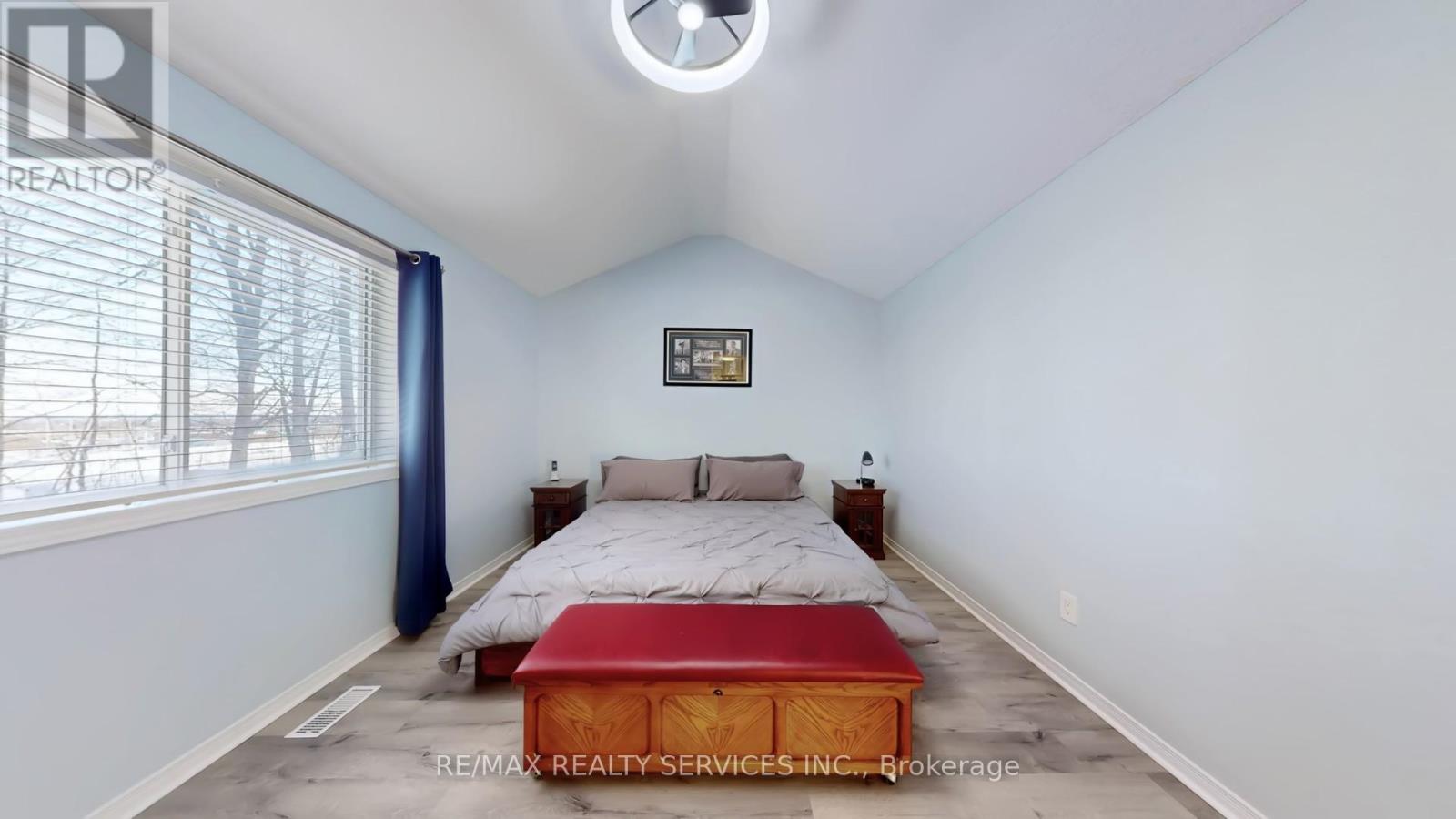 37 Abbey Road, Orangeville, Ontario  L9W 5E3 - Photo 19 - W12750406