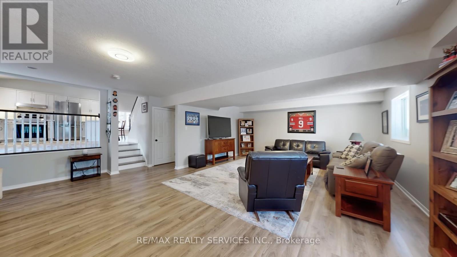 37 Abbey Road, Orangeville, Ontario  L9W 5E3 - Photo 32 - W12750406