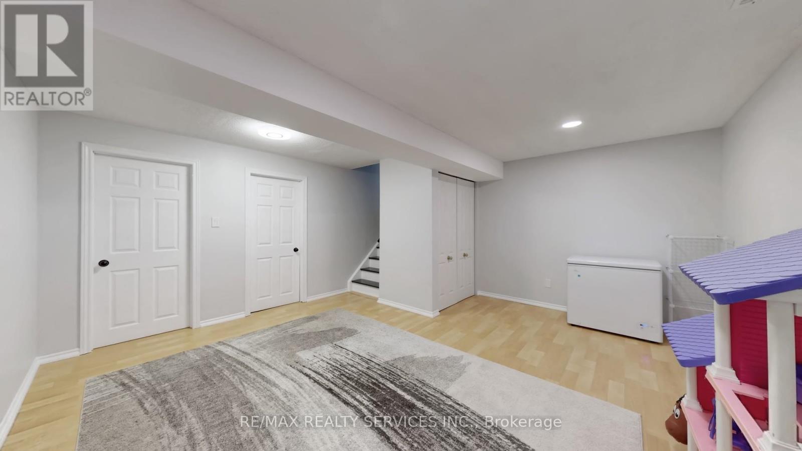 37 Abbey Road, Orangeville, Ontario  L9W 5E3 - Photo 38 - W12750406