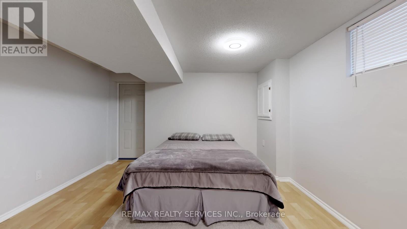 37 Abbey Road, Orangeville, Ontario  L9W 5E3 - Photo 40 - W12750406