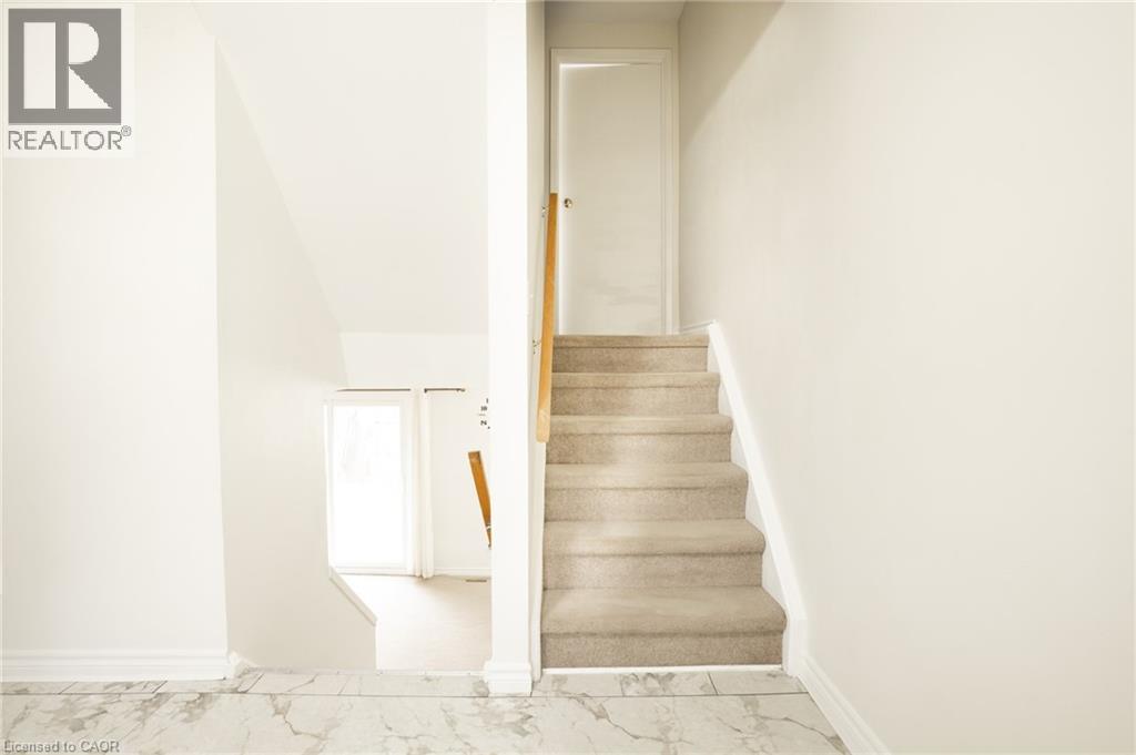 61 Thaler Avenue Unit# 12, Kitchener, Ontario  N2A 1R3 - Photo 9 - 40781255